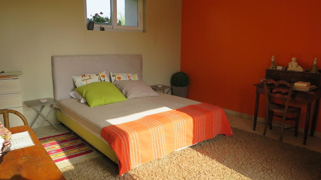 Saint-Lambert-la-Potherie Grand Mainguet B&B 외부 사진